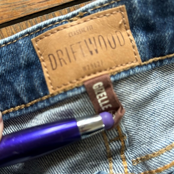 SUNDANCE DRIFTWOOD Gizelle Slim Jeans (29) - Picture 5 of 6